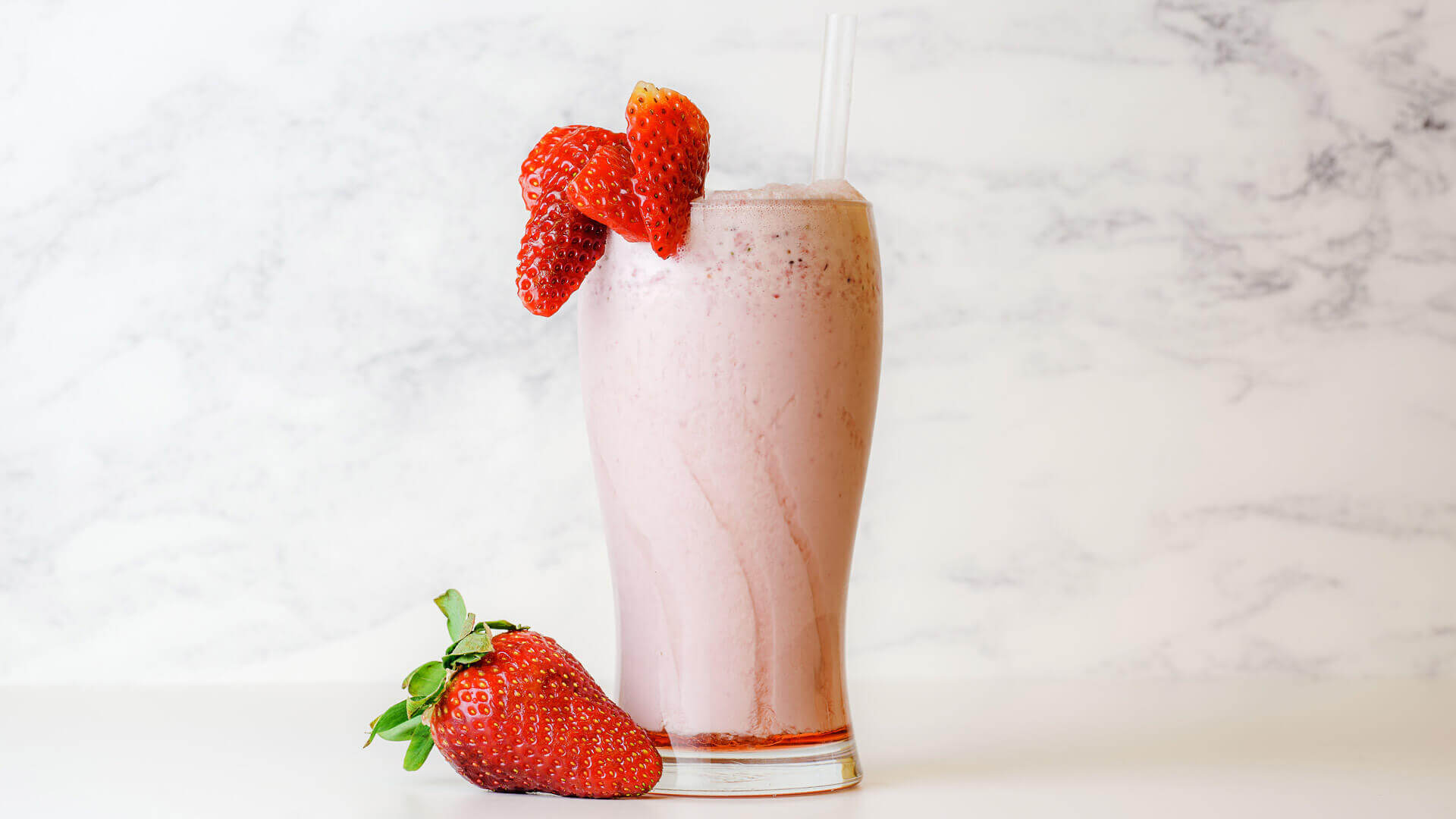 mcs-i-milkshake-gorseli